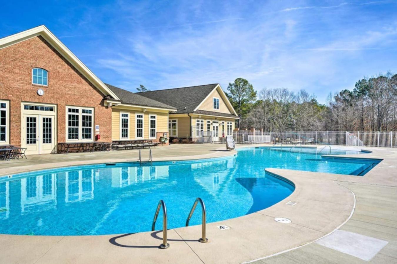 The Villas Buckingham 10 Mins To Rdu Airport Duke Downtown Durham Dış mekan fotoğraf