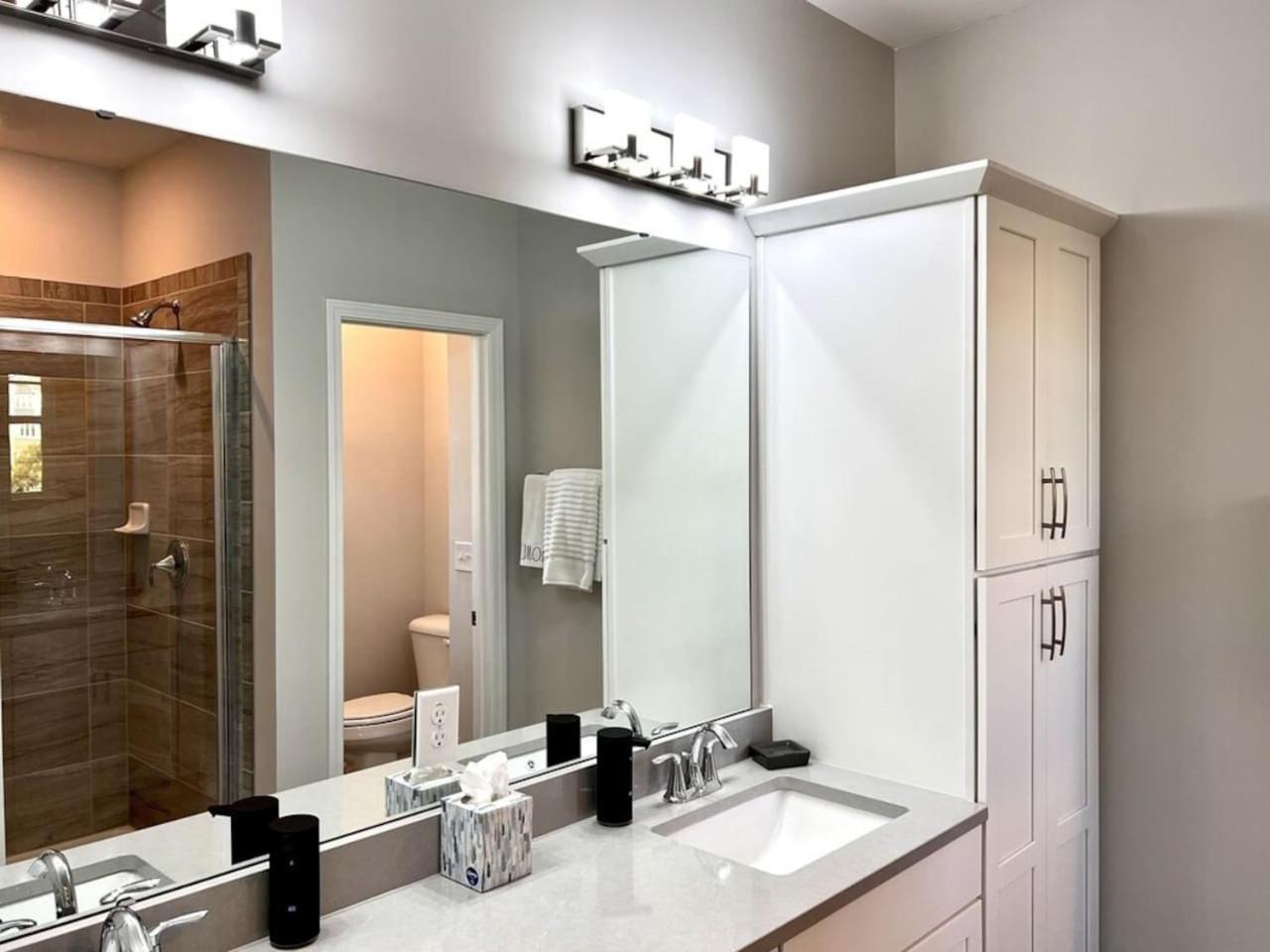 The Villas Buckingham 10 Mins To Rdu Airport Duke Downtown Durham Dış mekan fotoğraf