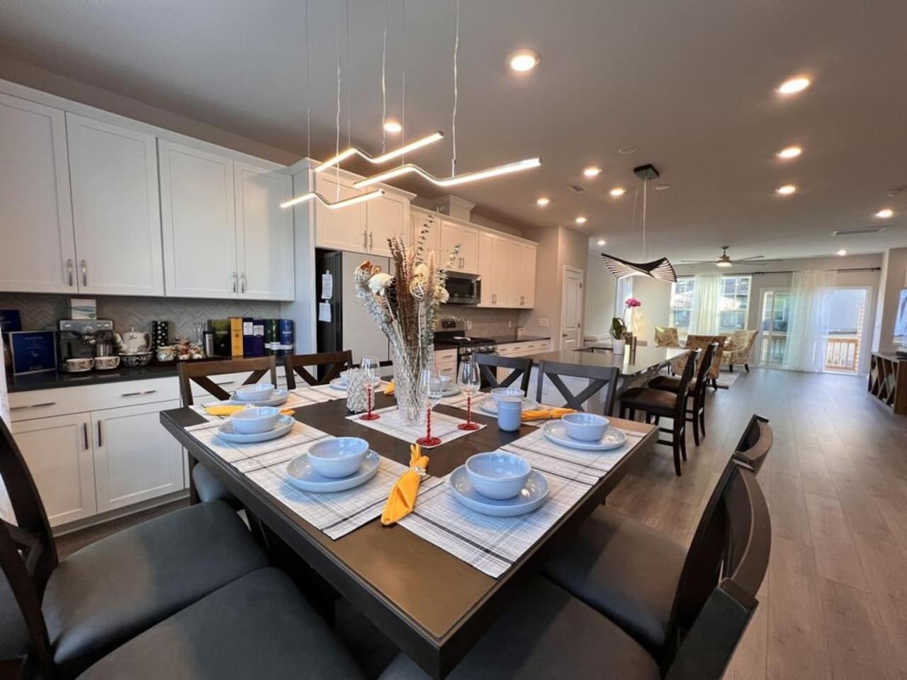 The Villas Buckingham 10 Mins To Rdu Airport Duke Downtown Durham Dış mekan fotoğraf