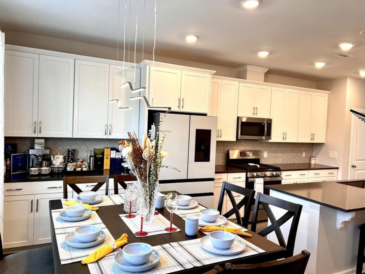 The Villas Buckingham 10 Mins To Rdu Airport Duke Downtown Durham Dış mekan fotoğraf