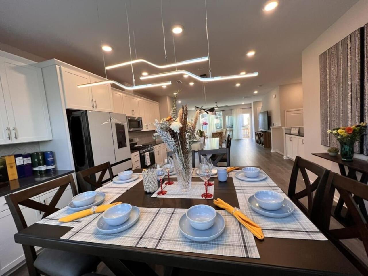 The Villas Buckingham 10 Mins To Rdu Airport Duke Downtown Durham Dış mekan fotoğraf
