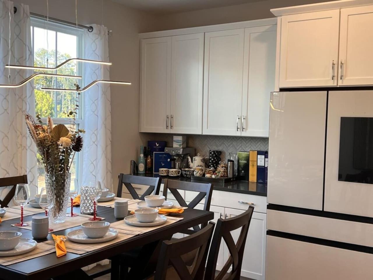 The Villas Buckingham 10 Mins To Rdu Airport Duke Downtown Durham Dış mekan fotoğraf